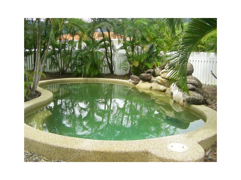 48 Bouganvillea Ct, Kewarra Beach QLD 4879