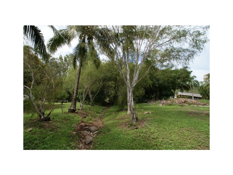 175 Trinity Beach Rd, Trinity Beach QLD 4879