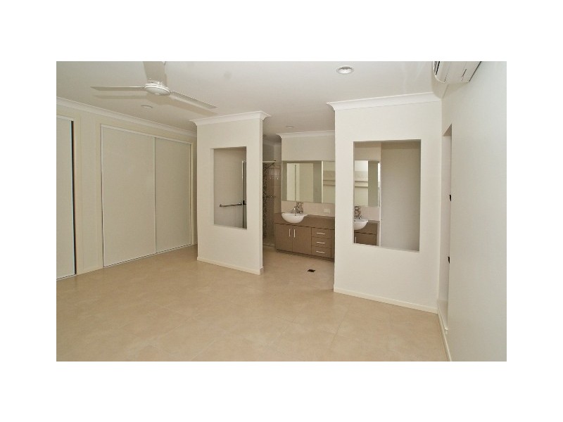 12 Catamaran Circuit, Trinity Beach QLD 4879