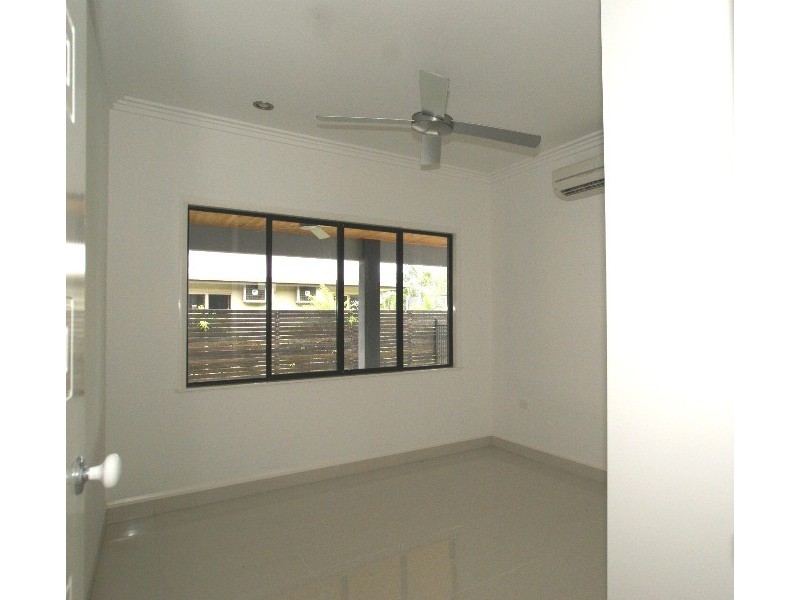 24 Iridescent Drive, Trinity Park QLD 4879