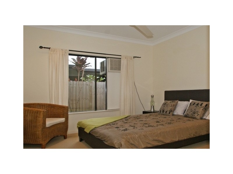 25 Cooya Street, Kewarra Beach QLD 4879