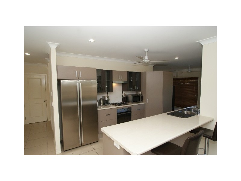 7 Milko Close, Brinsmead QLD 4870