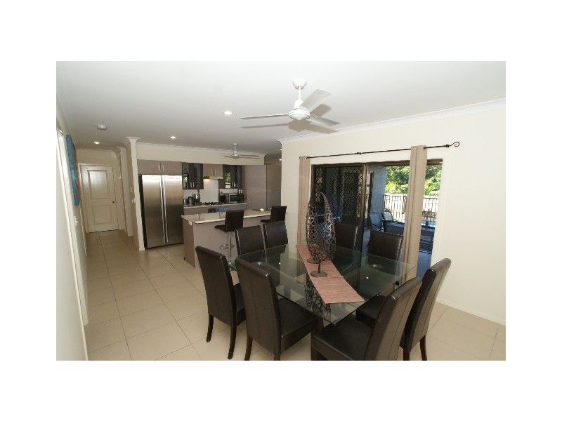7 Milko Close, Brinsmead QLD 4870