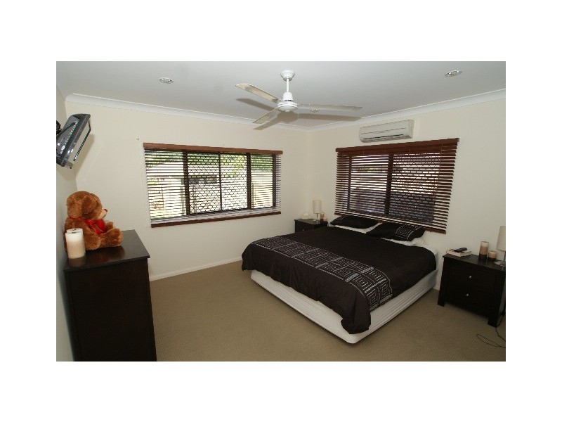 7 Milko Close, Brinsmead QLD 4870