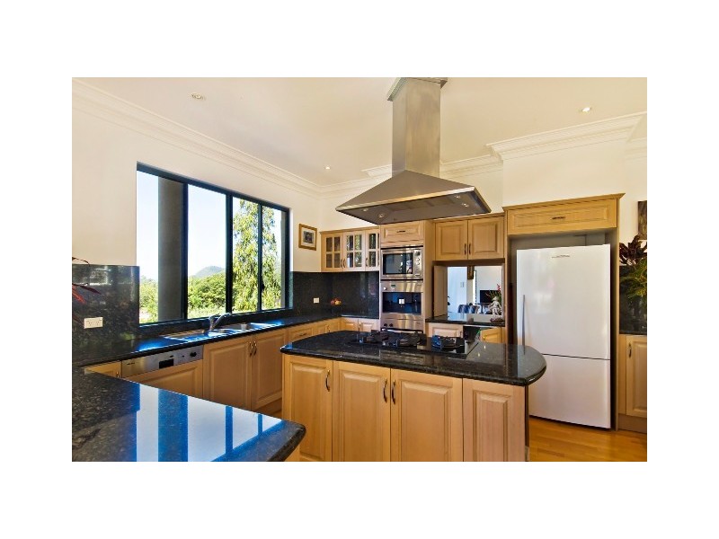 15 James Cook Drive, Kewarra Beach QLD 4879