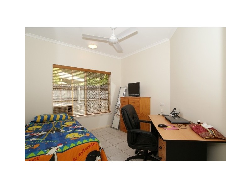 34 Dolphin Close, Kewarra Beach QLD 4879