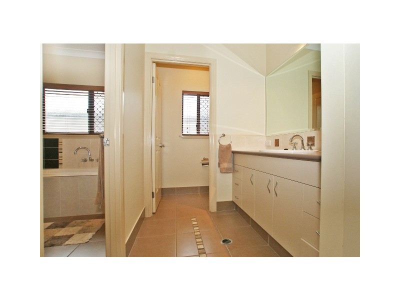 26 Bullrush Terrace, Kewarra Beach QLD 4879