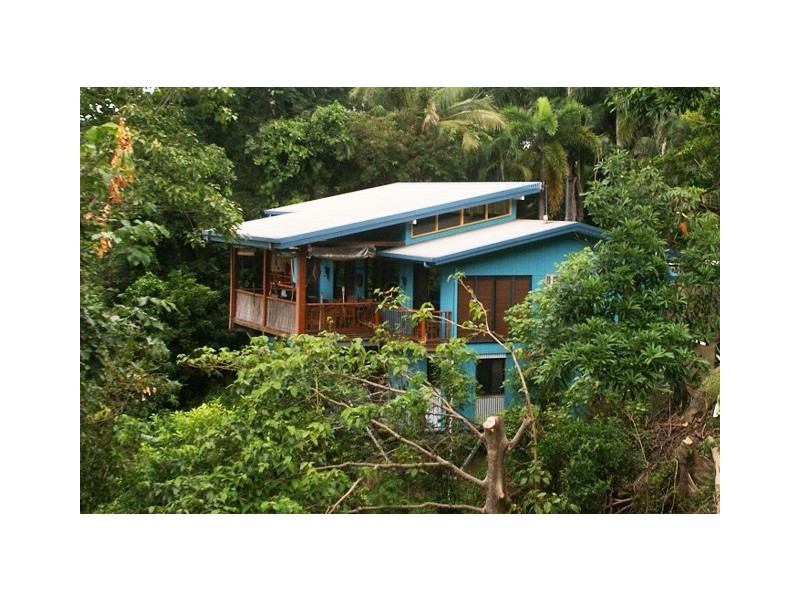 74-76 Figtree Drive, Caravonica QLD 4878