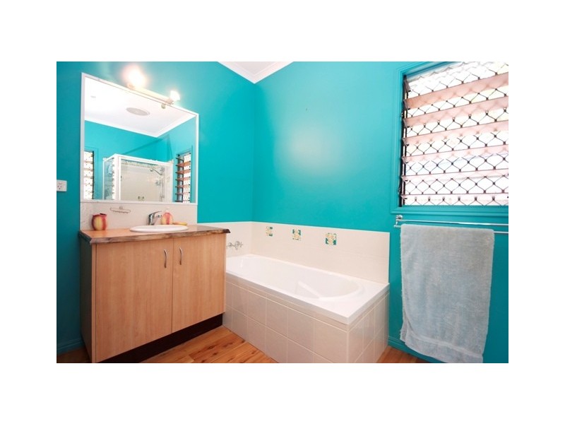 74-76 Figtree Drive, Caravonica QLD 4878