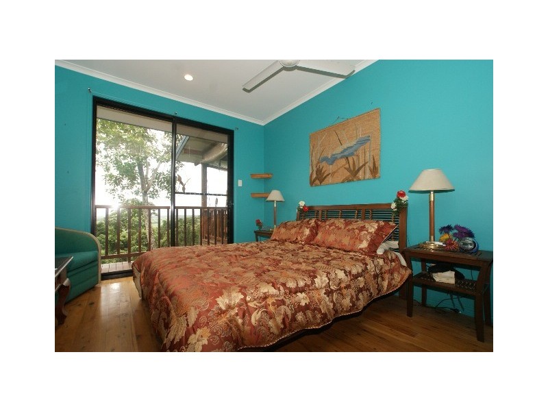 74-76 Figtree Drive, Caravonica QLD 4878