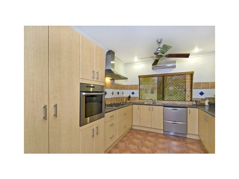 21 Bramble Street, Clifton Beach QLD 4879