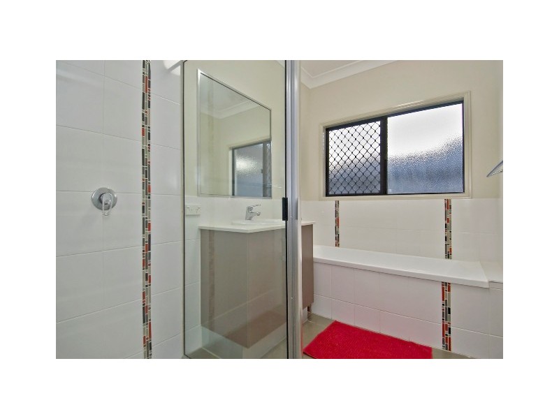 11 Icefire Quay, Trinity Park QLD 4879