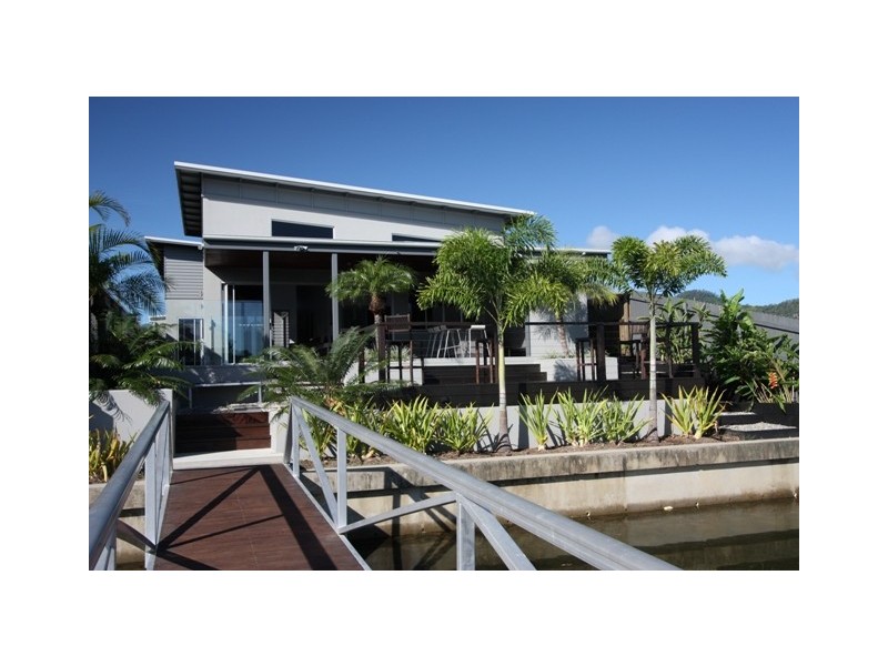 Trinity Park QLD 4879