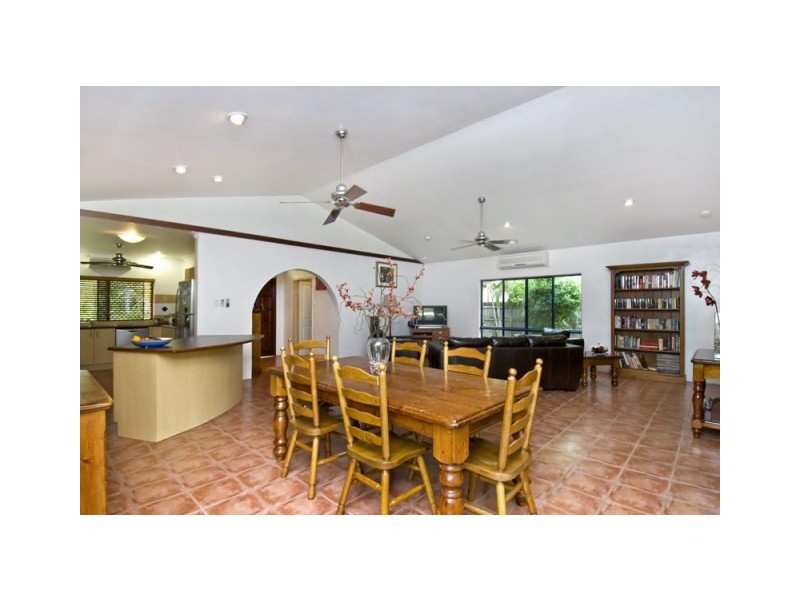 21 Bramble Street, Clifton Beach QLD 4879
