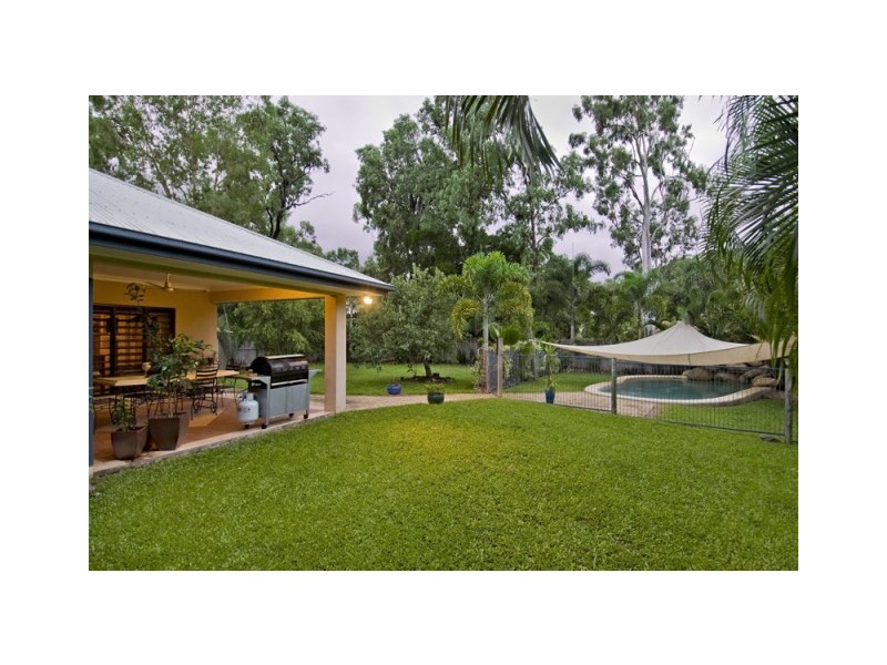 21 Bramble Street, Clifton Beach QLD 4879