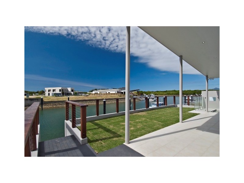 20 Brindabella Quay, Trinity Park QLD 4879