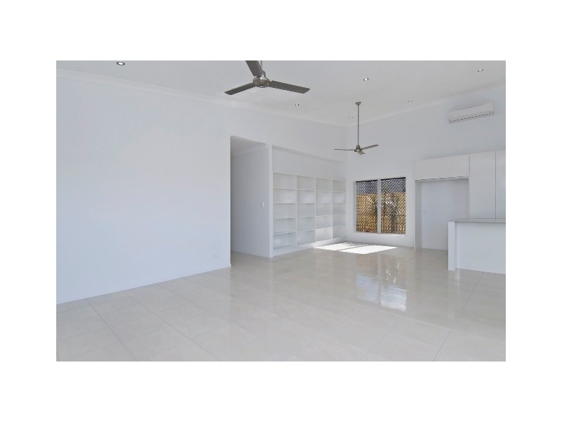 20 Brindabella Quay, Trinity Park QLD 4879