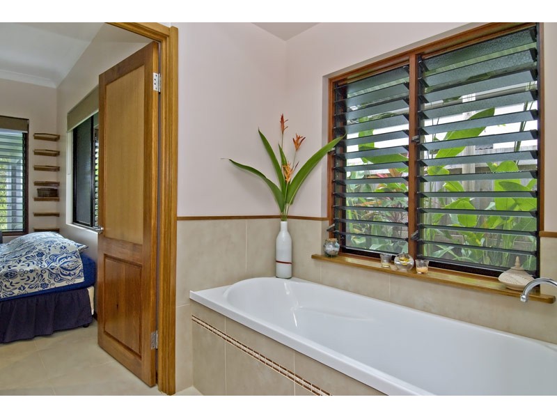 104 Harbour Drive, Trinity Park QLD 4879
