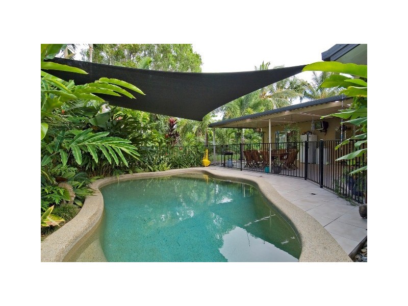 16 Volute Close, Trinity Beach QLD 4879