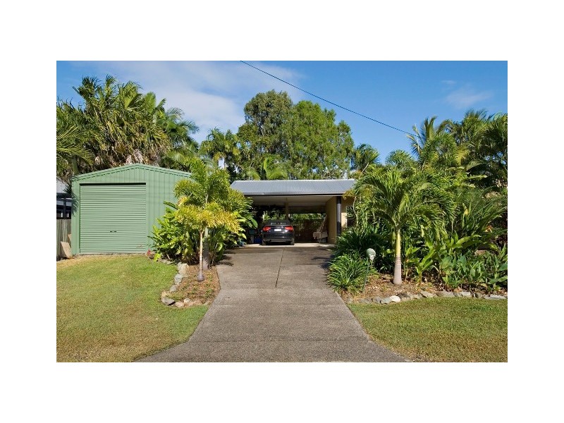16 Volute Close, Trinity Beach QLD 4879