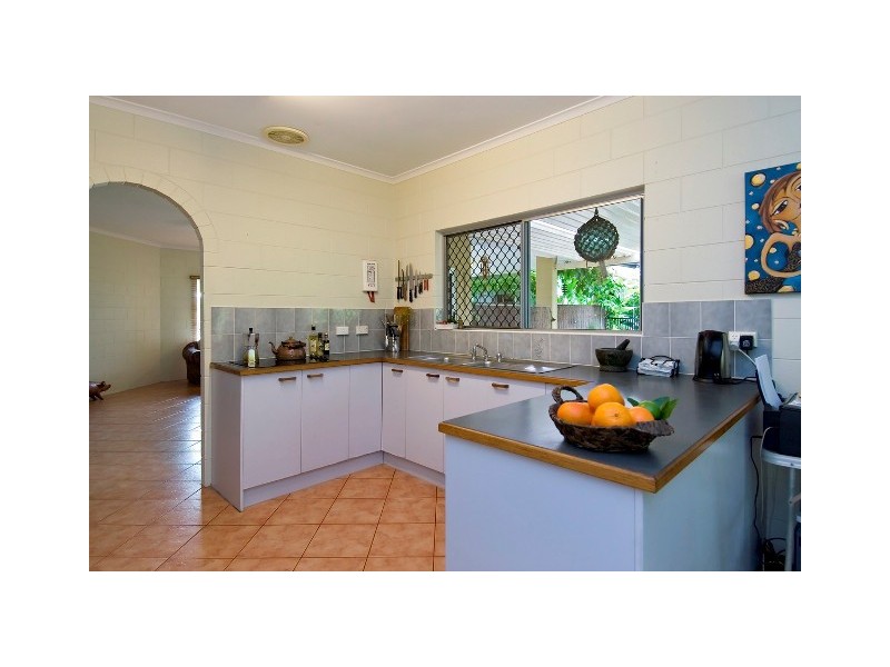 16 Volute Close, Trinity Beach QLD 4879