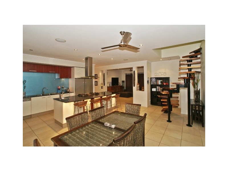 Kewarra Beach QLD 4879
