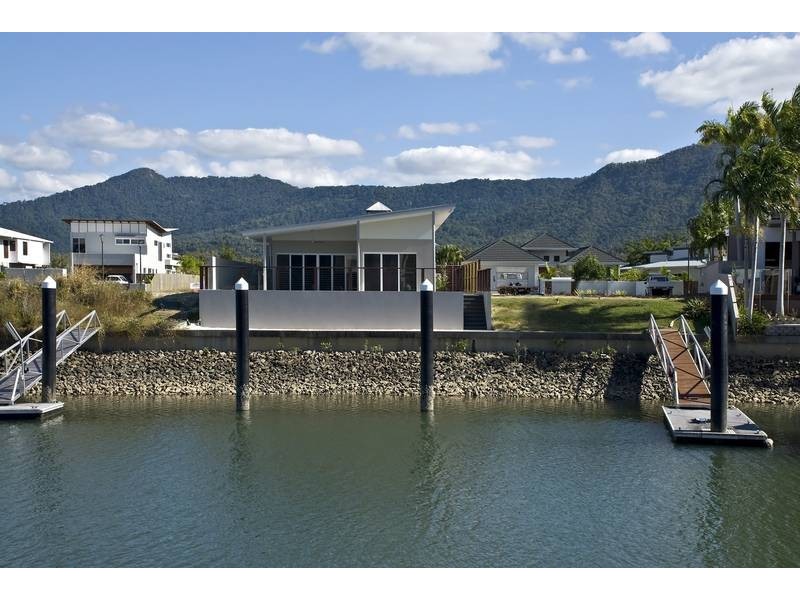 20 Brindabella Quay, Trinity Park QLD 4879
