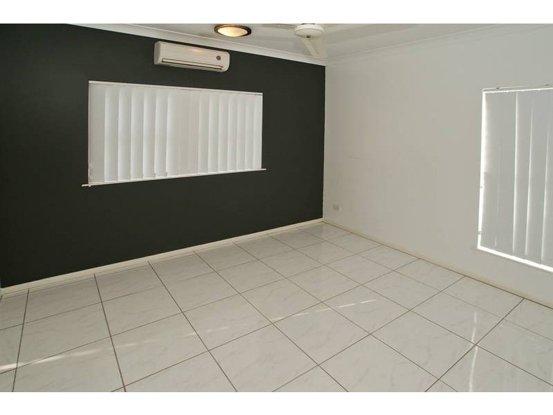 10/50 Best Street, Yorkeys Knob QLD 4878