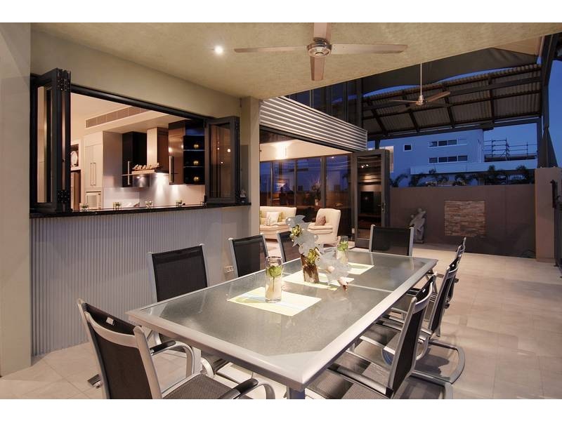 19 Brindabella Quay, Trinity Park QLD 4879