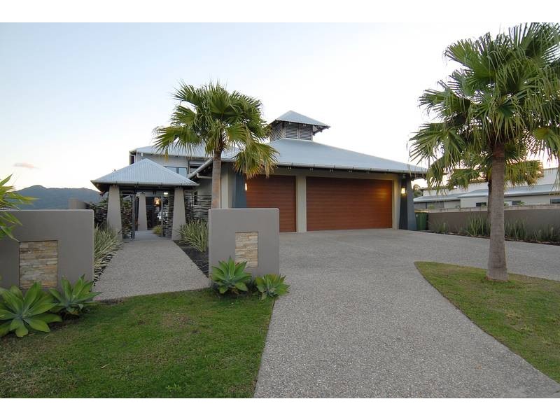 19 Brindabella Quay, Trinity Park QLD 4879