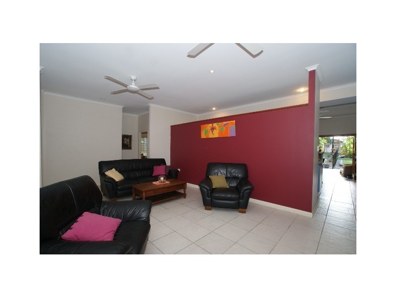 Clifton Beach QLD 4879