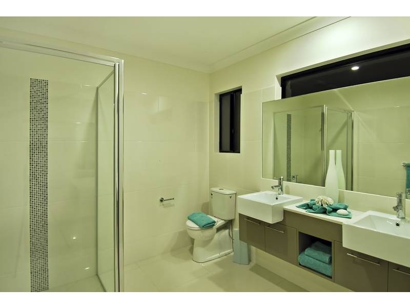 13 Icefire Quay, Trinity Park QLD 4879