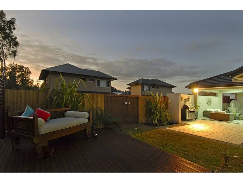 13 Icefire Quay, Trinity Park QLD 4879
