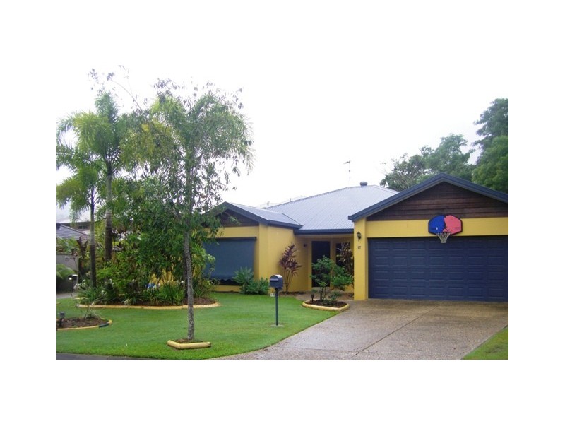 17 William Hickey Drive, Redlynch QLD 4870