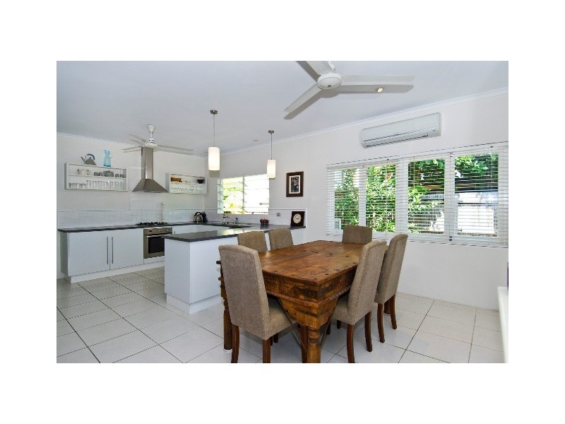 16 Batt Street, Clifton Beach QLD 4879