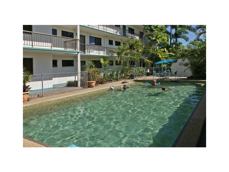 11/63 Moore St, Trinity Beach QLD 4879