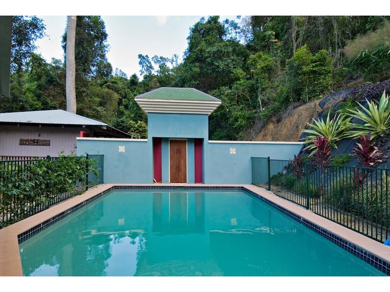 22 Chatham Terrace, Smithfield QLD 4878