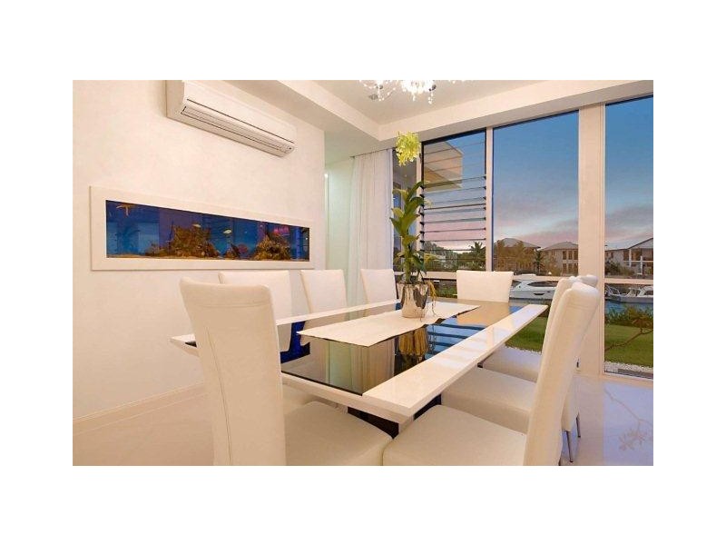 2 Ragamuffin Quay, Trinity Park QLD 4879
