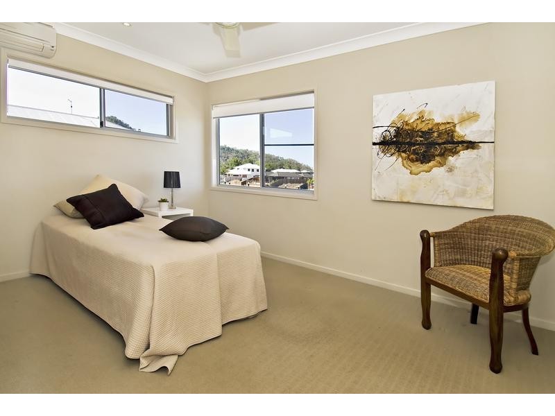 101 Harbour Drive, Trinity Park QLD 4879