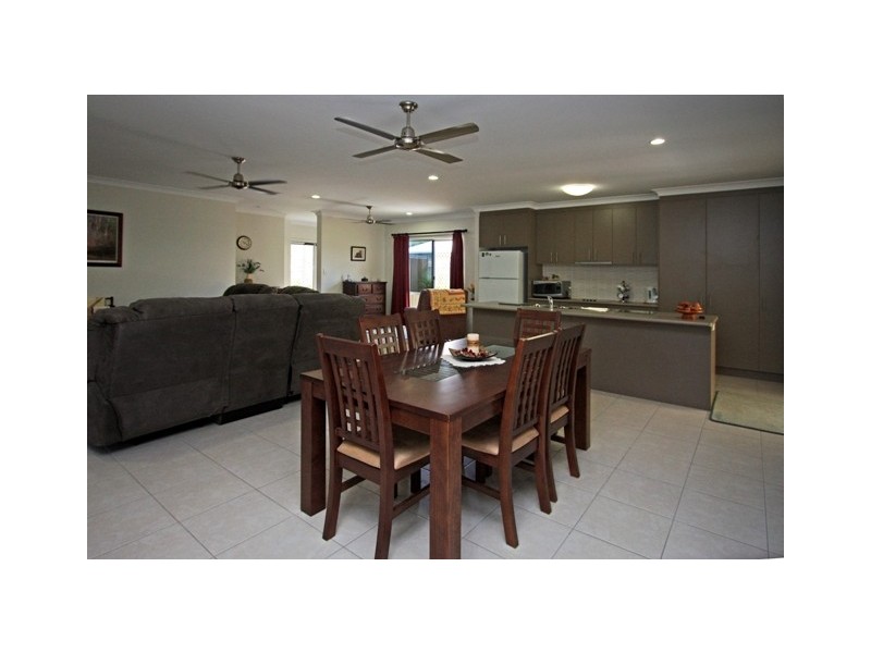 28 Starboard Street, Trinity Beach QLD 4879