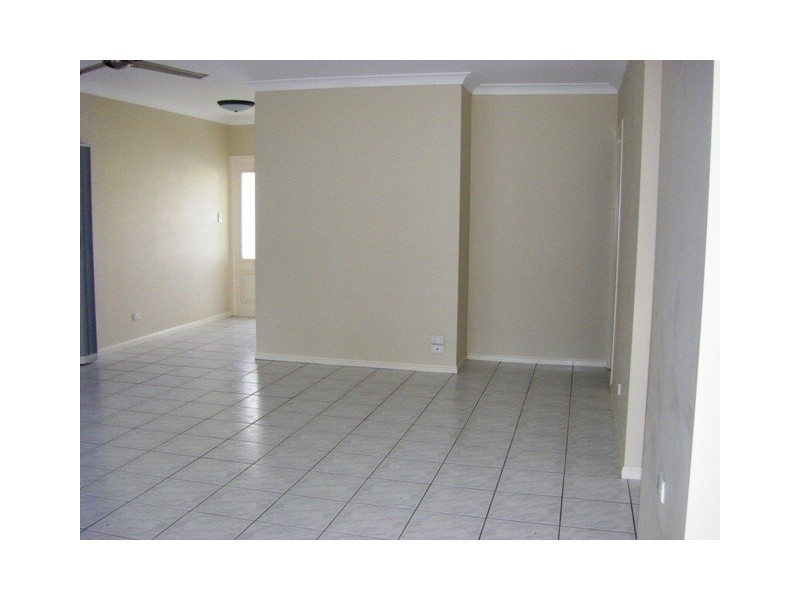 42 Strombus Avenue, Trinity Beach QLD 4879