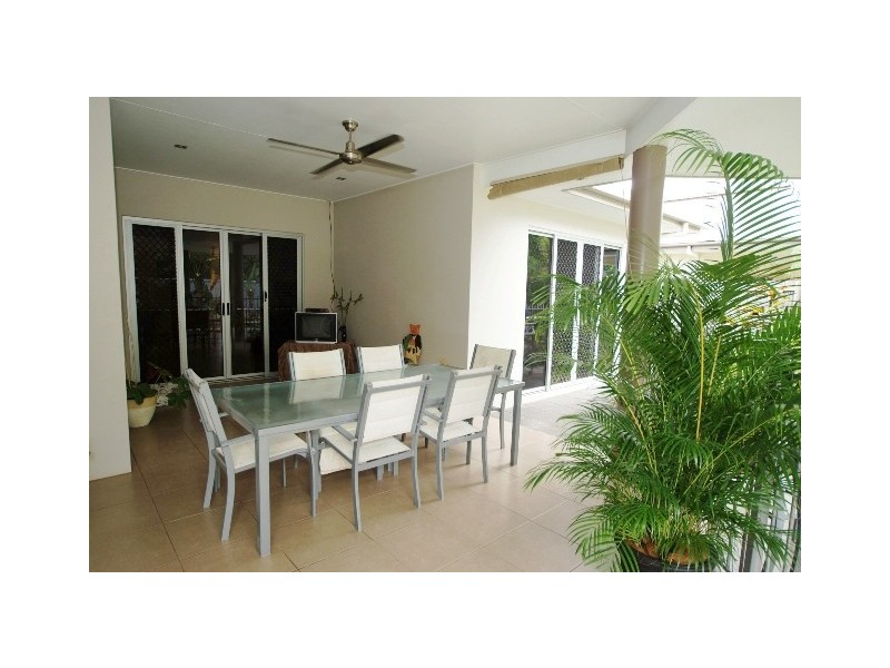 10 Iridescent Drive, Trinity Park QLD 4879