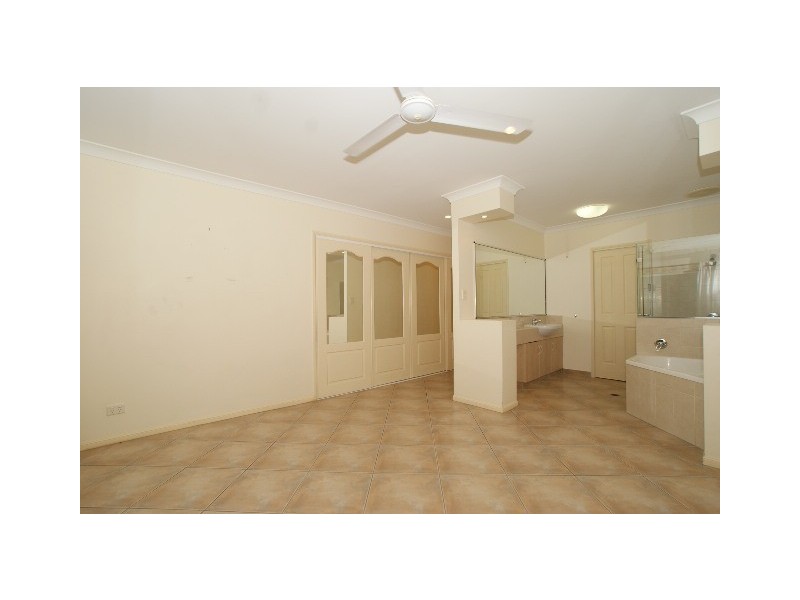 15 Bramble Street, Clifton Beach QLD 4879