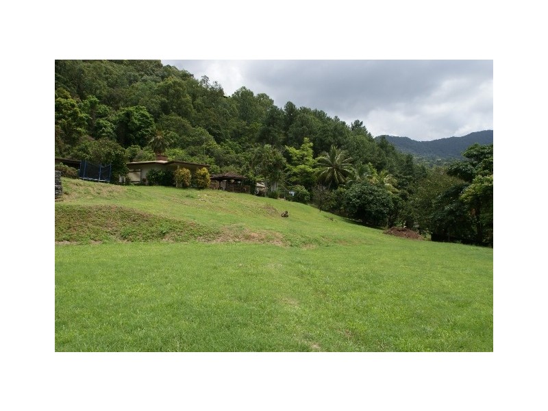 Knight Road, Smithfield QLD 4878