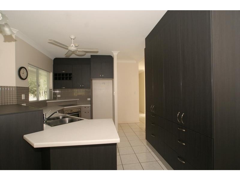 17 Green Avenue, Kewarra Beach QLD 4879