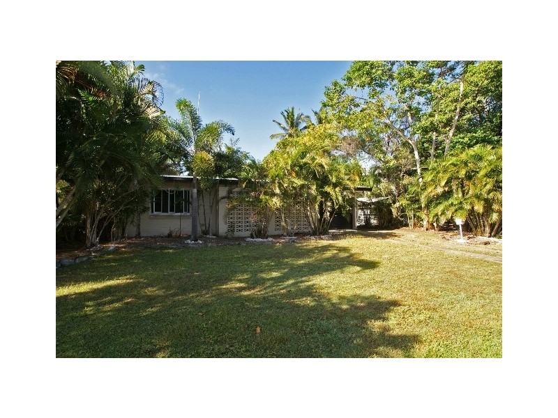 7 Napier Street, Trinity Park QLD 4879