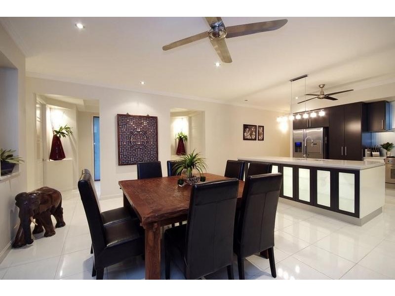 8 Celebration Close, Clifton Beach QLD 4879