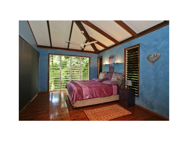 19-21 Chatham Terrace, Smithfield QLD 4878