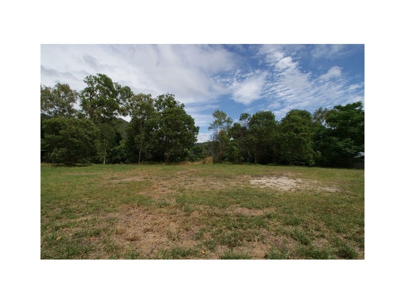 2 Tranquil Place, Smithfield QLD 4878