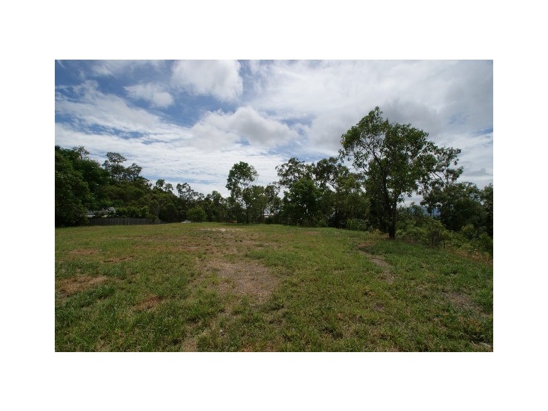 2 Tranquil Place, Smithfield QLD 4878